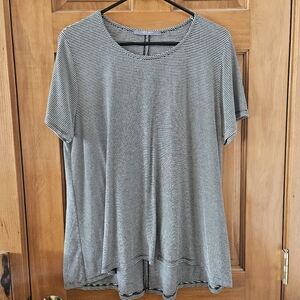 Coin 1804 Women's Top
